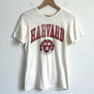 Campus-Core Harvard University Crest Tee Heritage Prep Ivory Red Vintage Style S